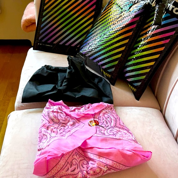 Finesse Cassie Groovy Set - Picture 2 of 8